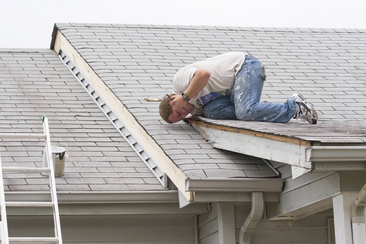 Roofing Maintenance: 4 Spring Cleaning Tips from Roofers in Surrey